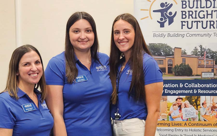 Ballston Spa National Bank’s putting green encouraged support for a local nonprofit.